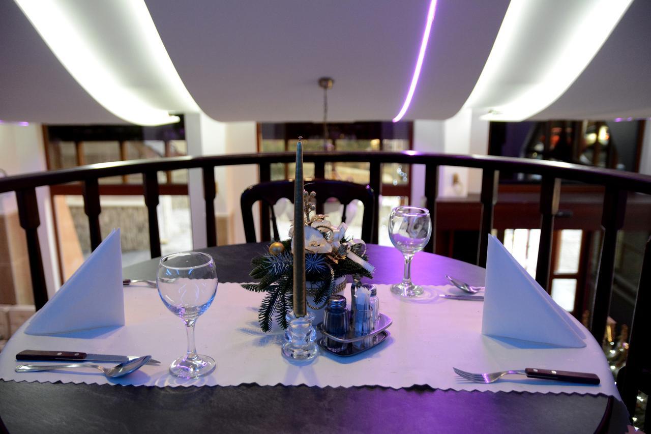 Mosonmagyaróvár Hotel Minerva מראה חיצוני תמונה